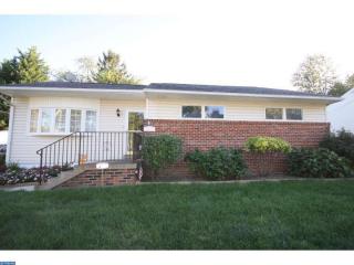 2614 Arlington Ave, Chester, PA 19015-3204
