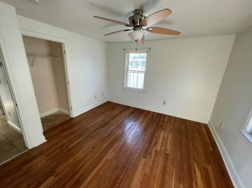 14 Lancashire St, Providence RI 02908-1611 exterior