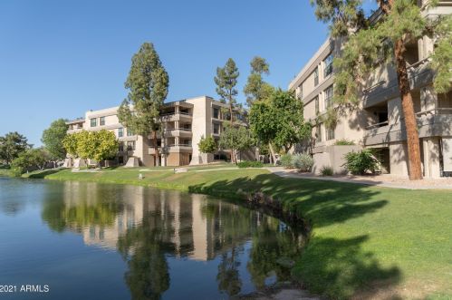 5132 31st Way, Phoenix AZ  85016-4503 exterior