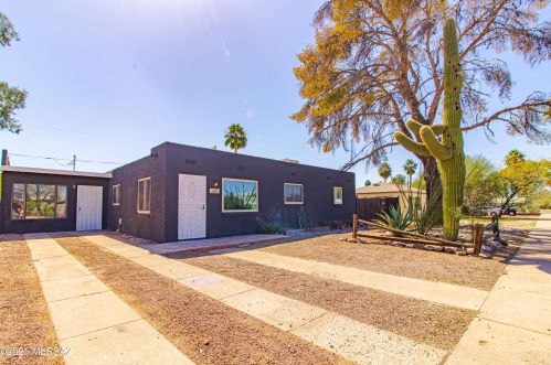 4554 14th St, Tucson AZ  85711-4214 exterior