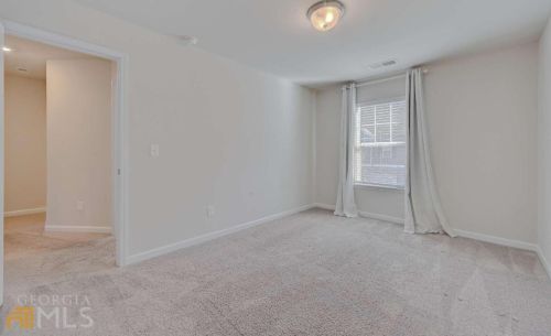 4933 Lower Elm St, Atlanta GA 30349-1677 exterior