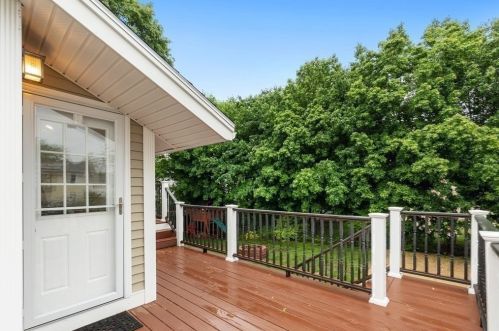 3 Puritan Rd, Salem MA 01970-1227 exterior