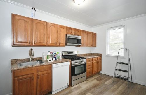 411 Kambach St, Pittsburgh PA 15211-2112 exterior