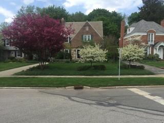 19605 Sussex Rd, Cleveland OH  44122-4912 exterior