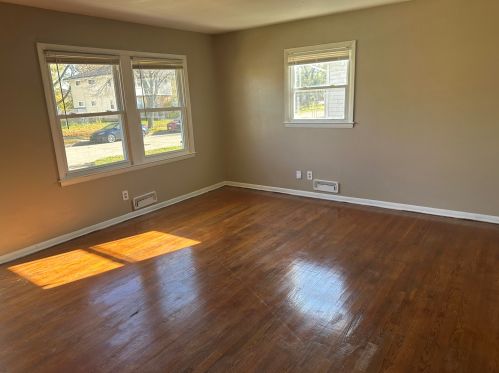 5947 61st St, Milwaukee WI  53218-2004 exterior