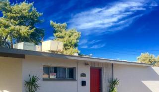 7742 Osborn Rd, Phoenix, AZ 85033-4213