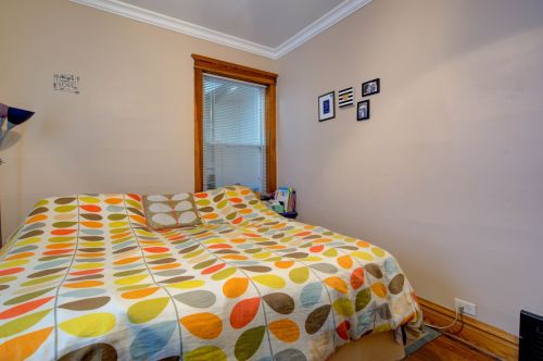 3817 Bernard St, Chicago IL 60618-3230 exterior