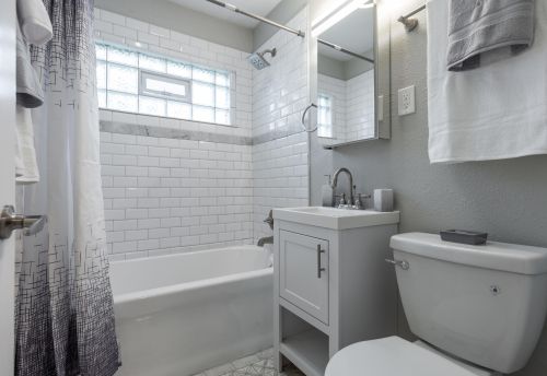 4334 70th St, Milwaukee WI  53216-1168 exterior