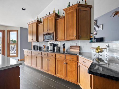 4709 Veranda Ct, Manitowoc WI 54220-8358 exterior