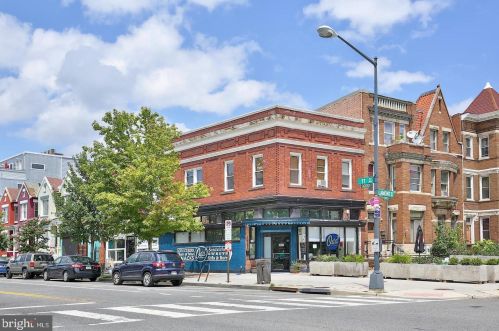 3004 13th St, Washington DC 20009-8019 exterior