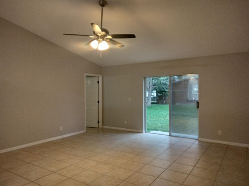 2390 Valnera St, Fort Pierce FL  34953-2433 exterior