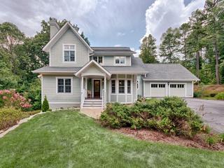 16 Beaver Creek Ln, Asheville NC  28804-2765 exterior