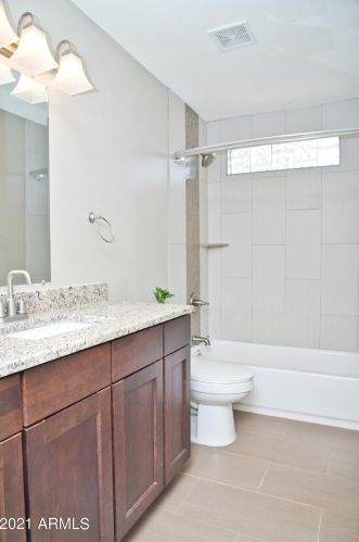 11623 31 Dr, Phoenix AZ 85041-5205 exterior