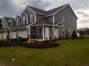194 Paddock Cir, Schenectady, NY 12306-2561