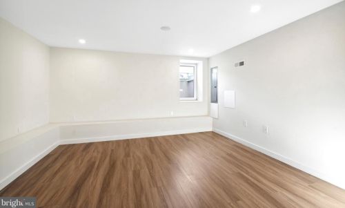 241 Allen St, Philadelphia PA  19125-4103 exterior