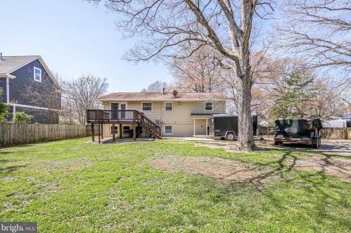 8001 Kidd St, Alexandria VA 22309-1131 exterior