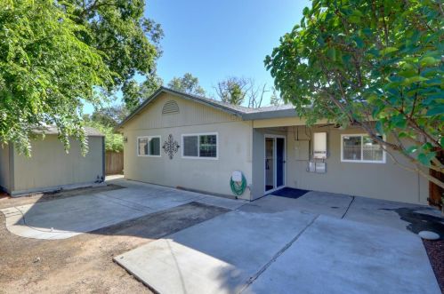 638 L St, Davis CA 95616-3940 exterior