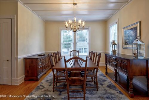 36 Little Silver Pt Rd, Little Silver NJ 07739-1732 exterior