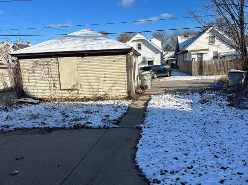 2952 40th St, Milwaukee WI  53210-1808 exterior