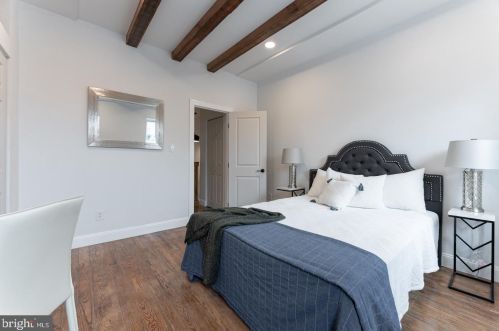 1906 Lawrence St, Philadelphia PA 19140-2406 exterior