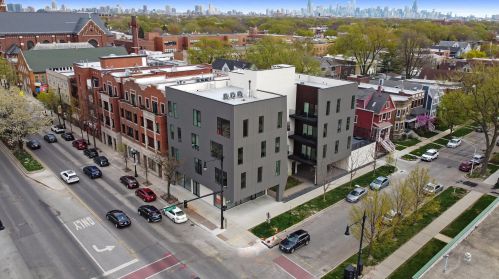 2257 Irving Park Rd, Chicago IL  60618-3840 exterior