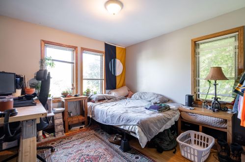 2910 Newhall St, Milwaukee WI 53211-3223 exterior