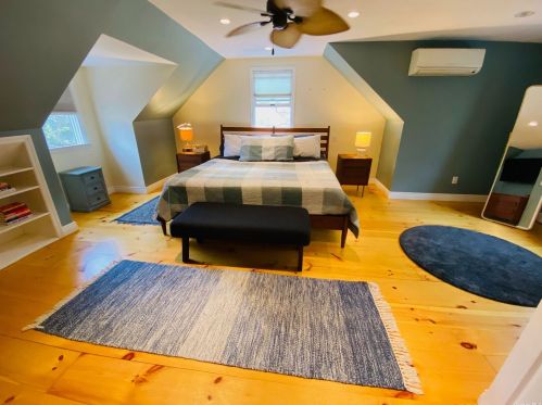 35 Lieper St, Huntington Station NY 11746-3836 exterior