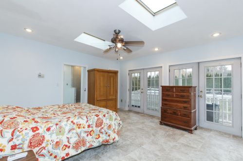 4 Westville Rd, Plaistow NH exterior