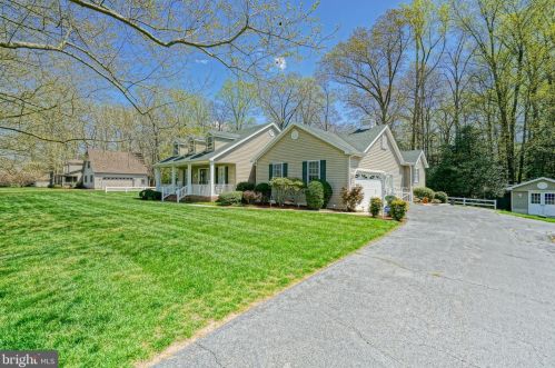 2 Greystone Dr, Lewes, DE 19958-9481