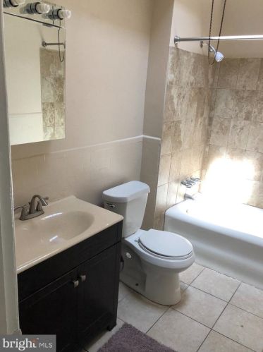 6615 Guyer Ave, Philadelphia PA 19142-2603 exterior