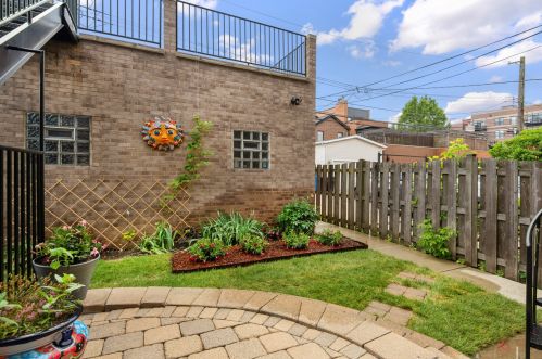 1523 School St, Chicago IL 60657-2121 exterior