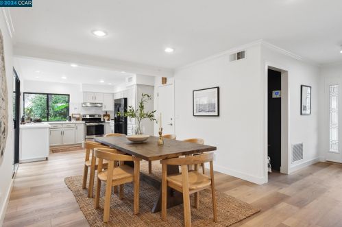 2725 Calpine Pl, Concord, CA 94518-2610