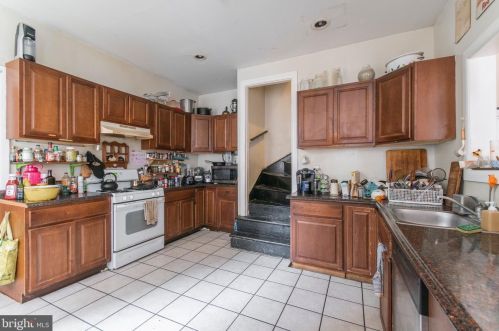 5035 Cedar Ave, Philadelphia PA 19143-1653 exterior