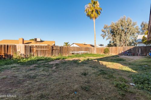 4708 76 Ave, Phoenix AZ 85033-2431 exterior