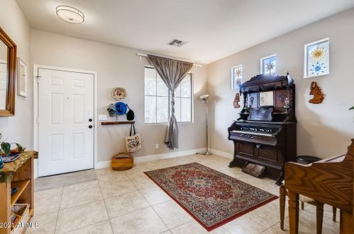 6227 16th Dr, Phoenix AZ  85015-2017 exterior