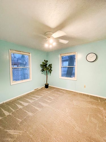 11384 Hydeaway Ct, Middlevle MI 49333-8252 exterior