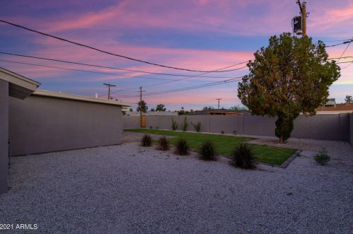 3041 Elm St, Phoenix AZ  85016-5036 exterior