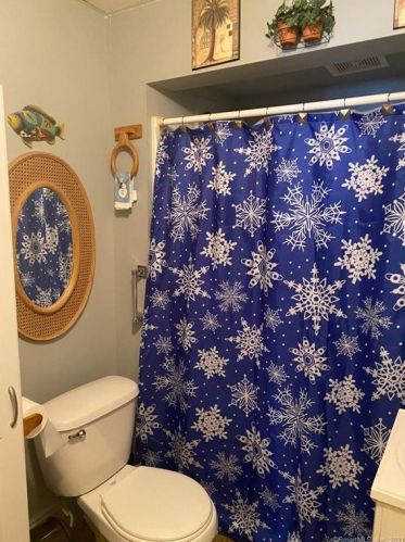 58 Newington Ave, New Britain CT 06051-2116 exterior