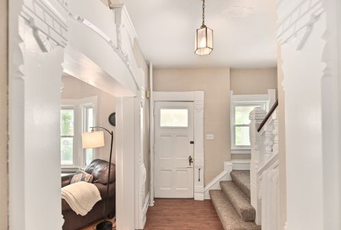 1137 49, Milwaukee WI 53214-3527 exterior