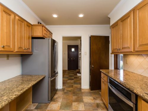 6471 Devonshire Ave, Saint Louis MO 63109-2505 exterior