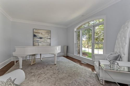 2132 Innsfail Dr, Lithonia GA  30078-2059 exterior