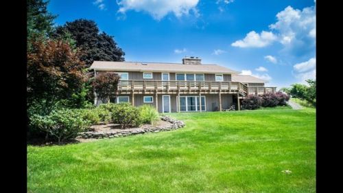 4 Fieldcrest Dr, Tunkhannock, PA 18657-7042