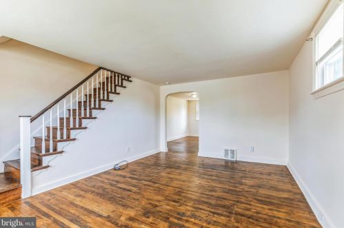 200 21 St, Chester PA 19013-4915 exterior