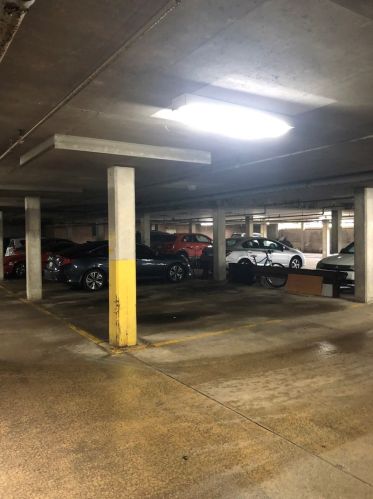 8455 Leland Ave, Chicago IL 60656-4279 exterior