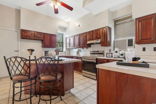 5226 Washington Pl, Saint Louis MO 63108-1116 exterior