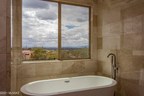 5307 Sundown Dr, Tucson AZ  85718-5516 exterior