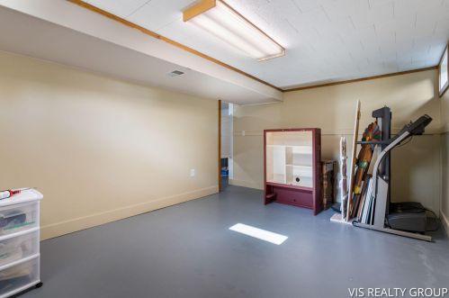 2172 Mary Ave, Meskegon MI 49444-4519 exterior