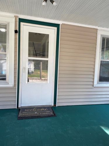 1078 Holt St, Meskegon, MI 49442-3958