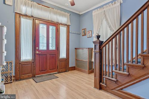 373 High St, Hanover PA 17331-3922 exterior