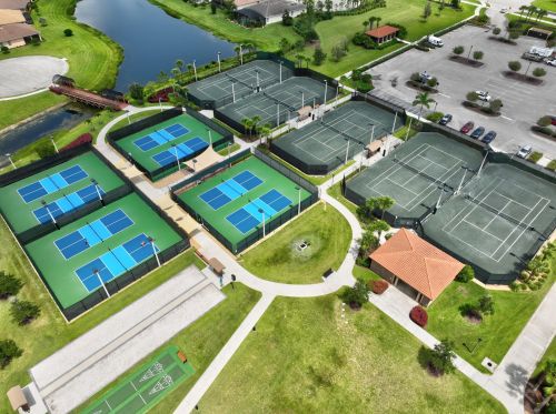 9516 Royal Poinciana Dr, Fort Pierce FL  34987-2506 exterior